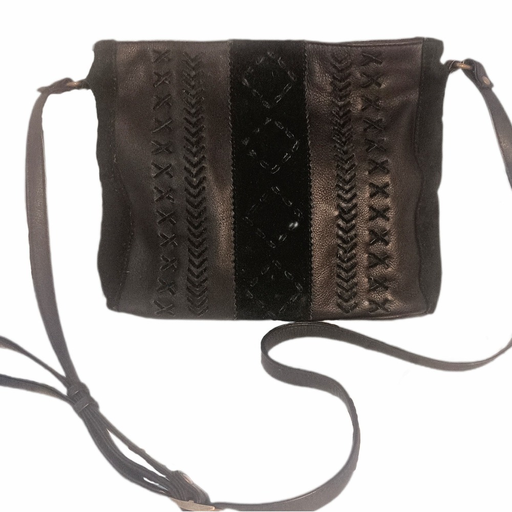 Serrv Black Leather Crossbody Bag‎ SKUW196